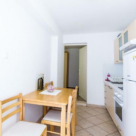 Apartments Laura กอร์จูลา ภายนอก รูปภาพ